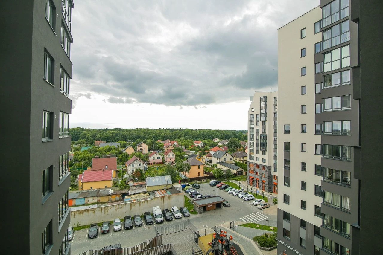 Трехкомнатная квартира в ЖК «Альпы» 92,5 м