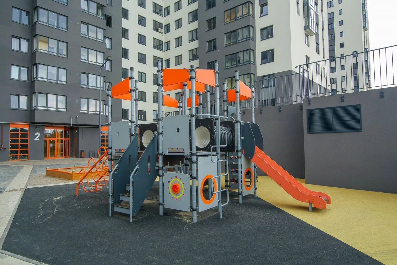 Трехкомнатная квартира в ЖК «Альпы» 92,5 м