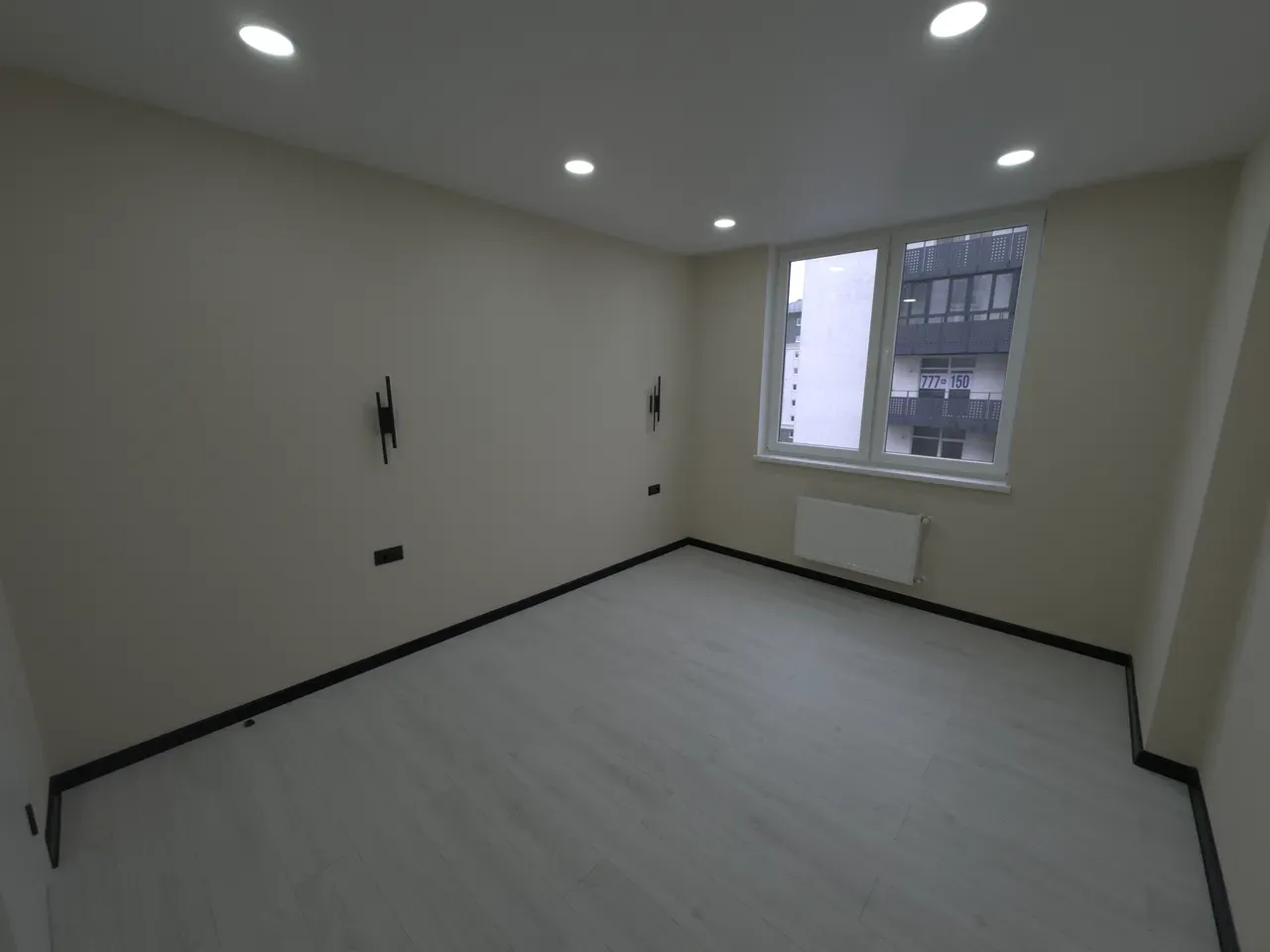 Трёхкомнатная Квартира ЖК Васильки 